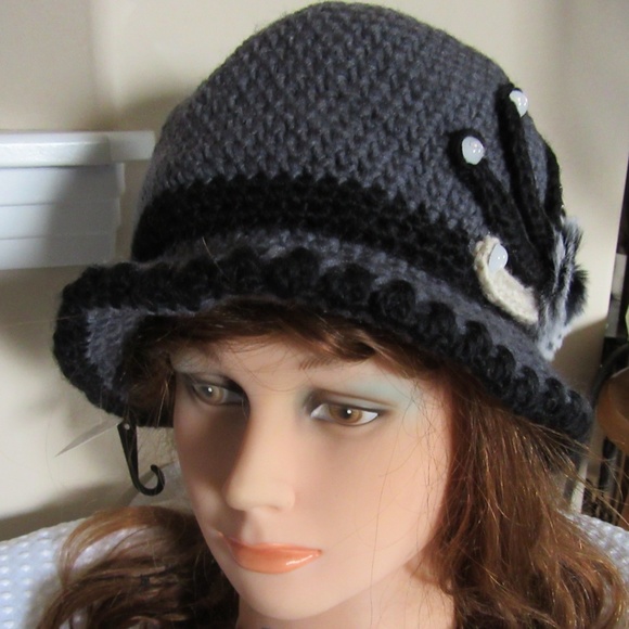 💜 New Knit Hat Good for larger head - Felt Lining - Picture 3 of 5